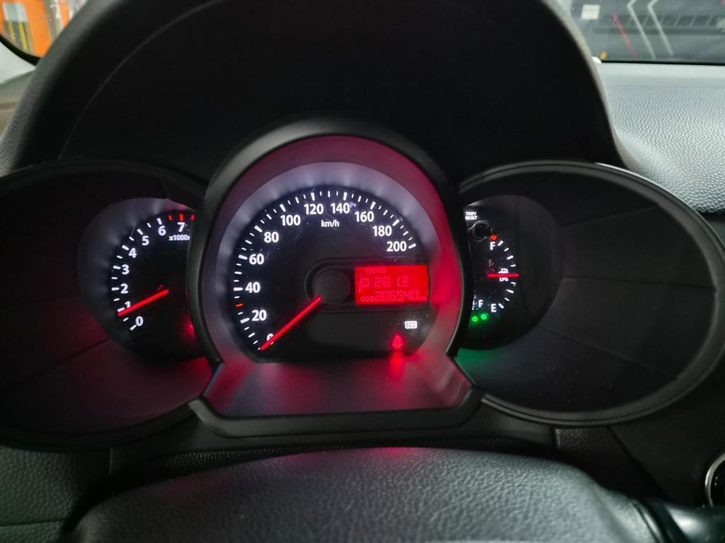 KIA Morning - Vista 9