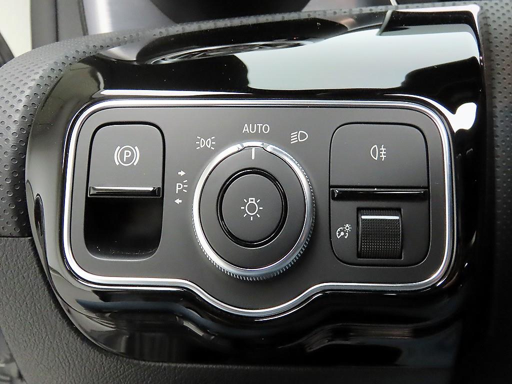 Mercedes Benz CLA Class - Vista 12