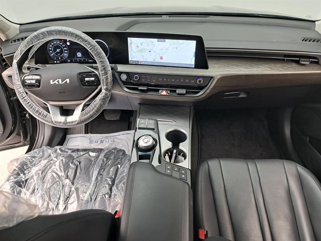 KIA K8 - Vista 11