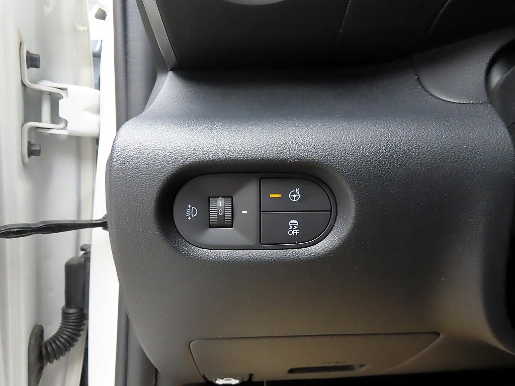HYUNDAI Casper - Vista 12