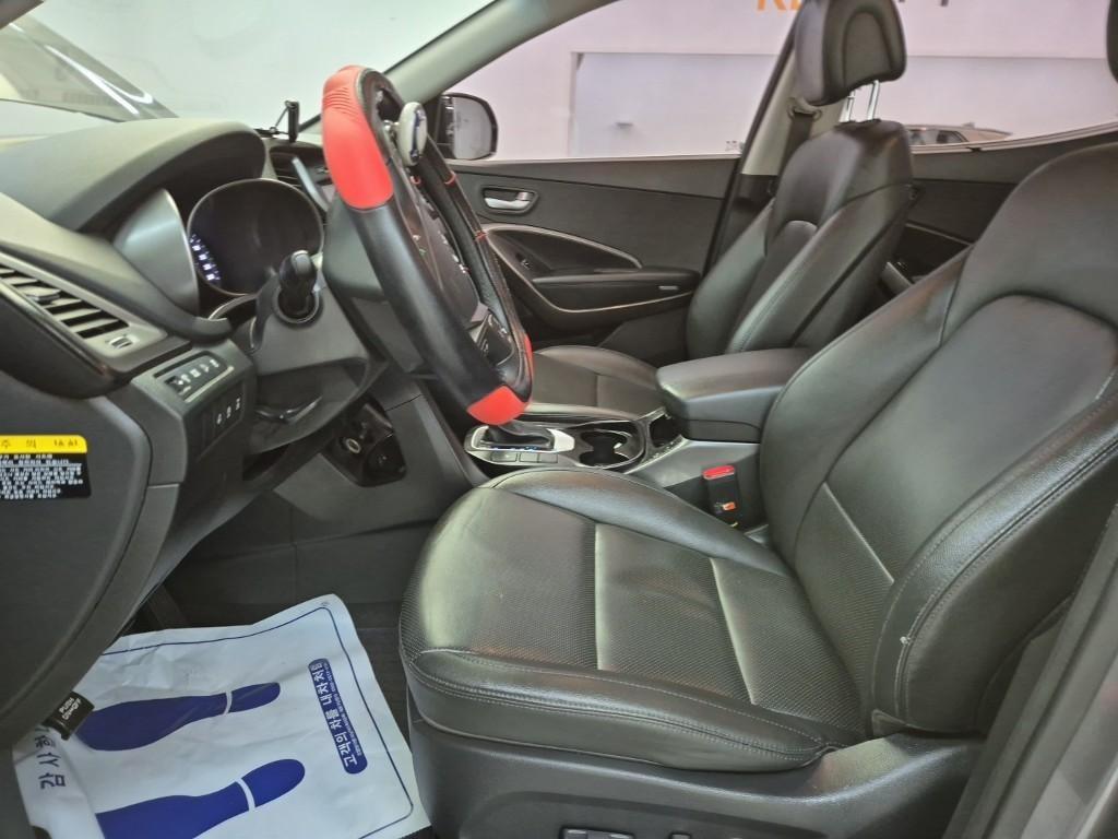 HYUNDAI Santa Fe - Vista 11