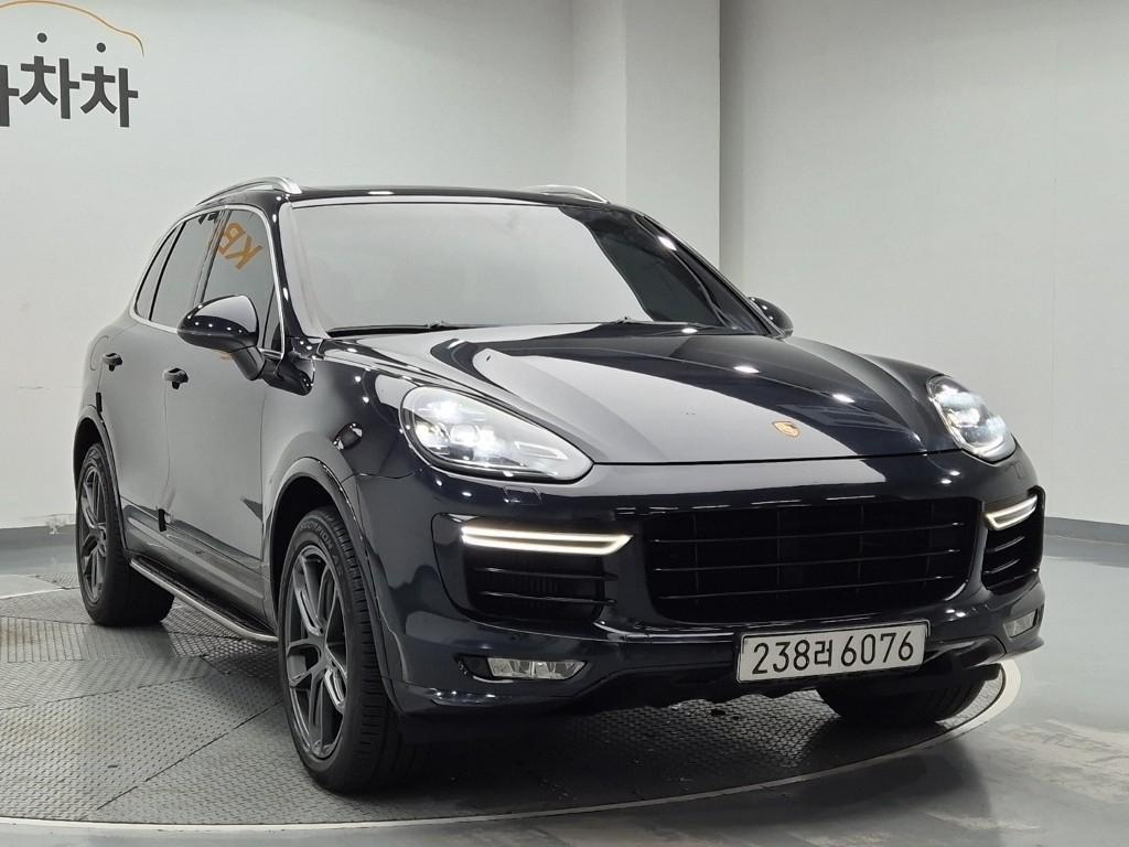 Porsche Cayenne - Vista 2