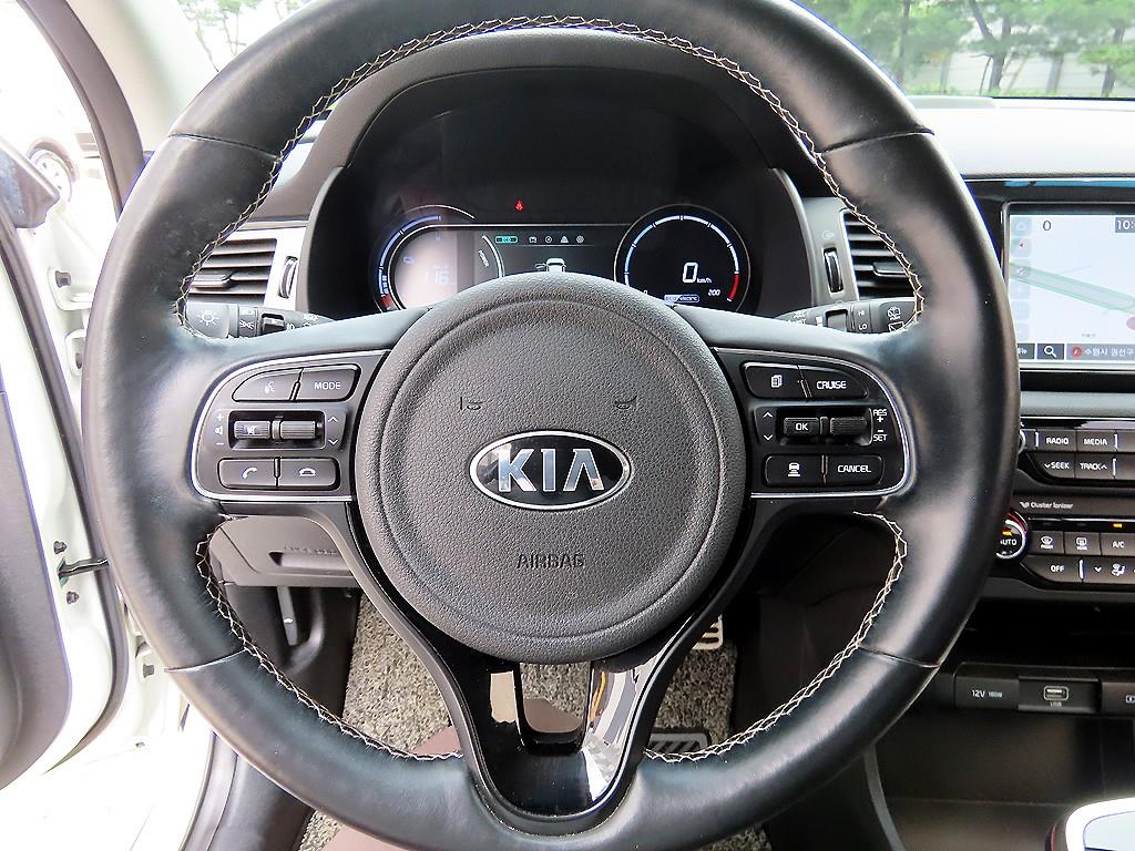 KIA Niro - Vista 8