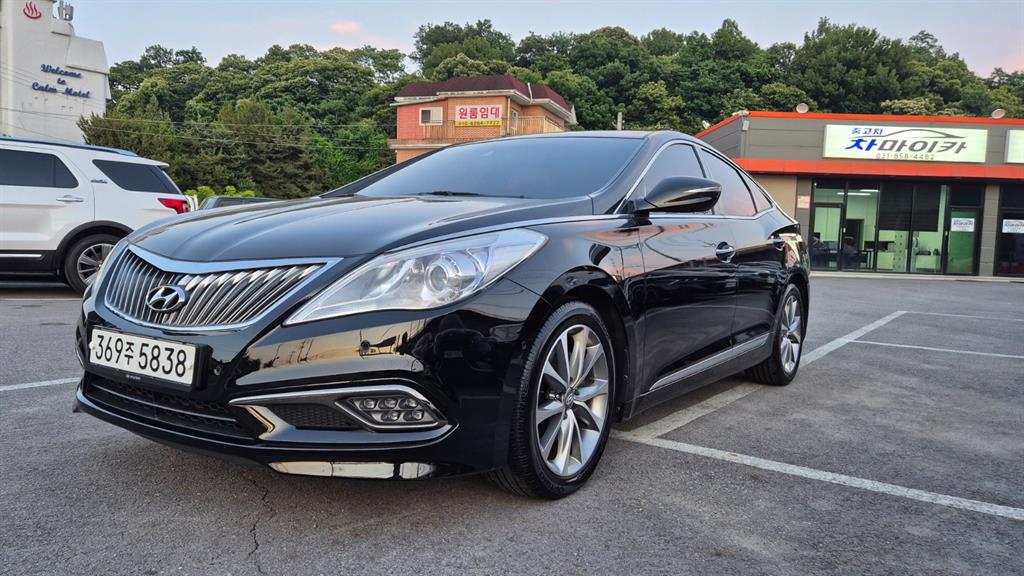 HYUNDAI Grandeur 2015 Negro - Importación desde Corea - HF Imports Iquique - Foto 1