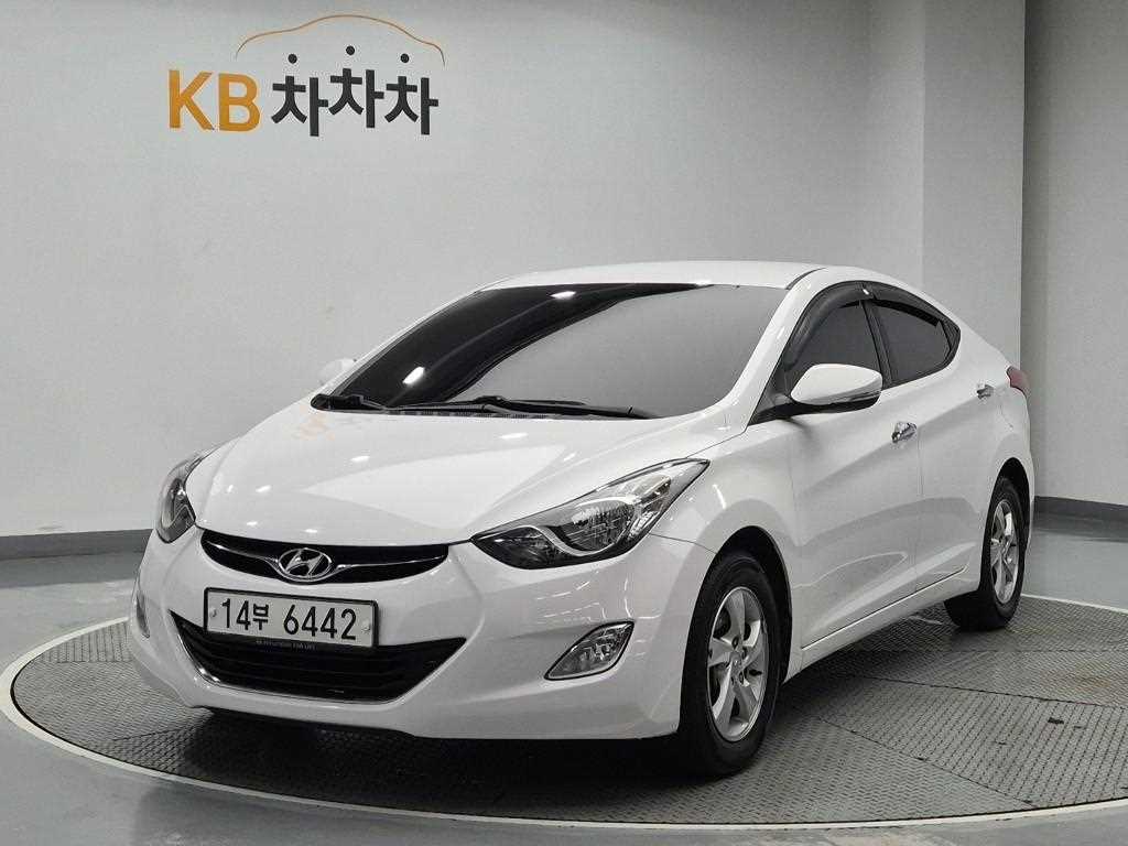 HYUNDAI Avante 2013 Blanco - Importación desde Corea - HF Imports Iquique - Foto 1