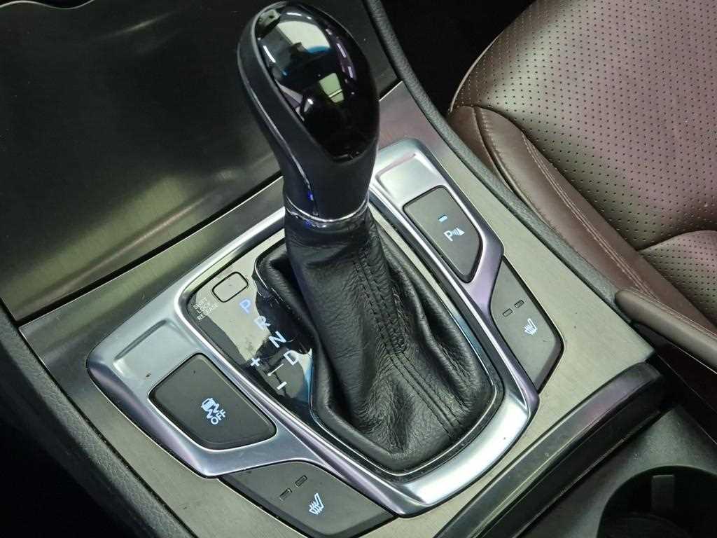 HYUNDAI Grandeur - Vista 8
