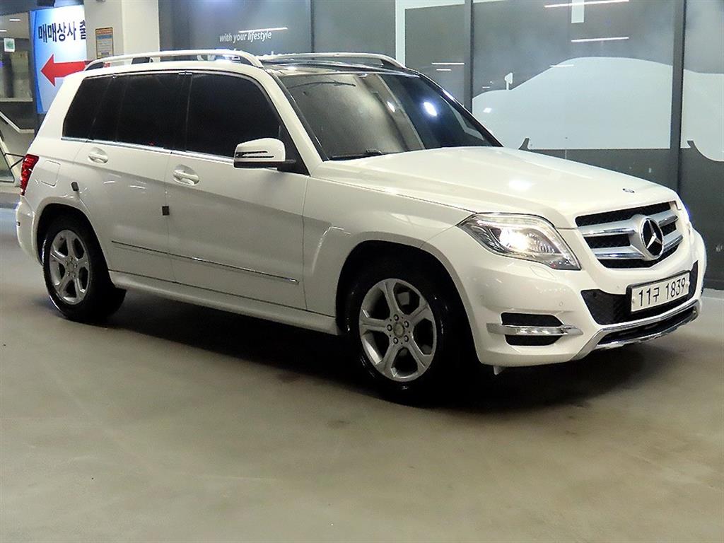 Mercedes Benz GLK Class 2015 Blanco - Importación desde Corea - HF Imports Iquique - Foto 1