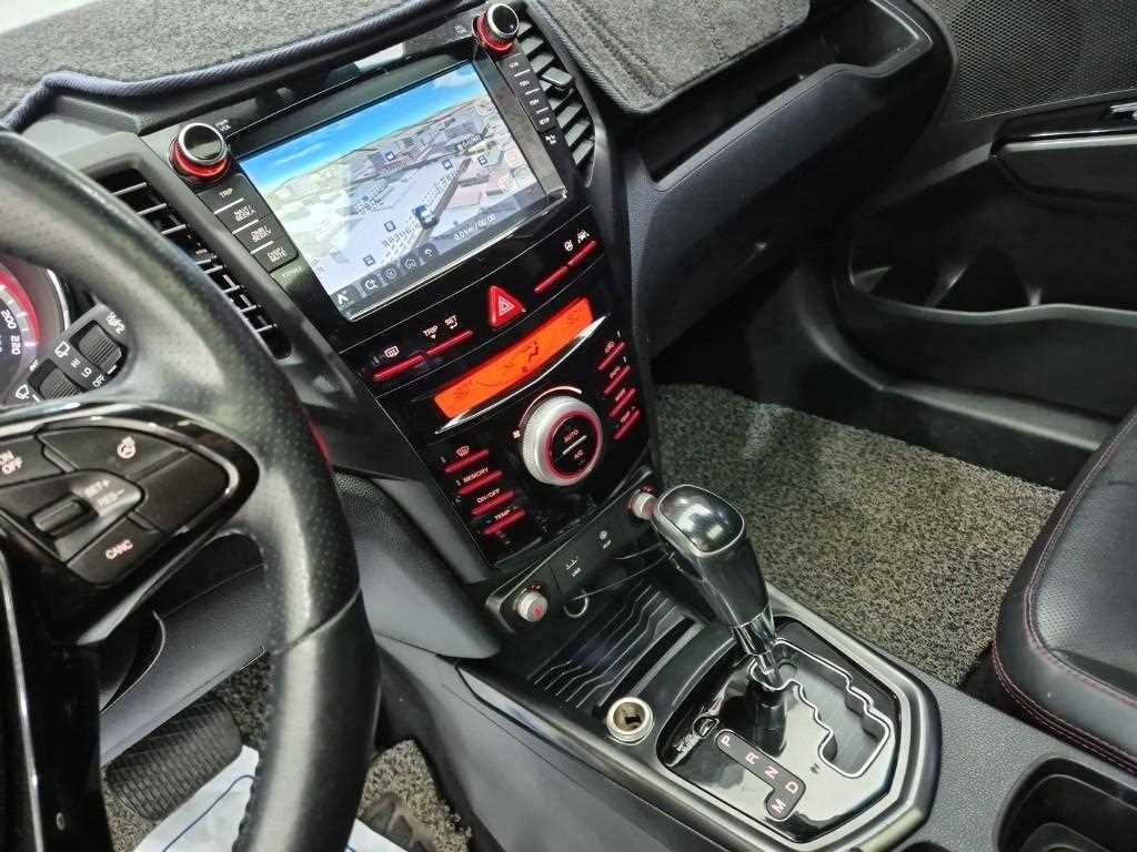 Ssangyong Tivoli - Vista 10