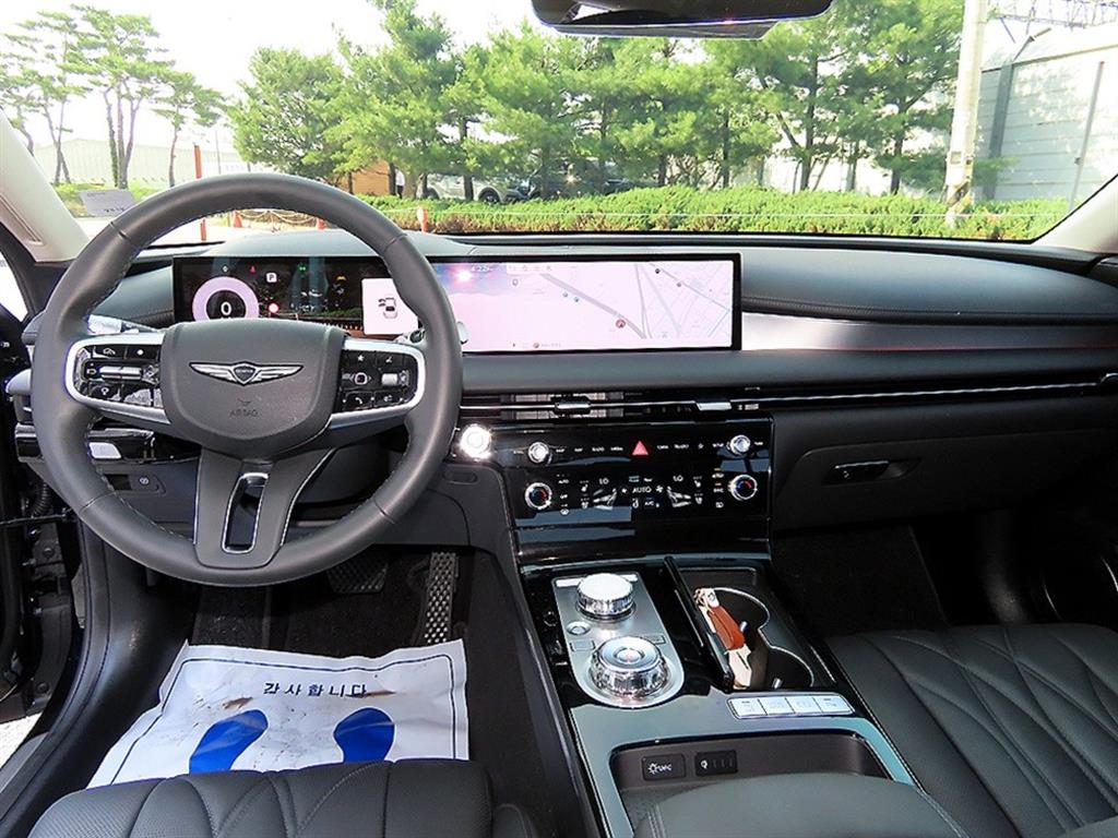 Genesis G80 - Vista 7