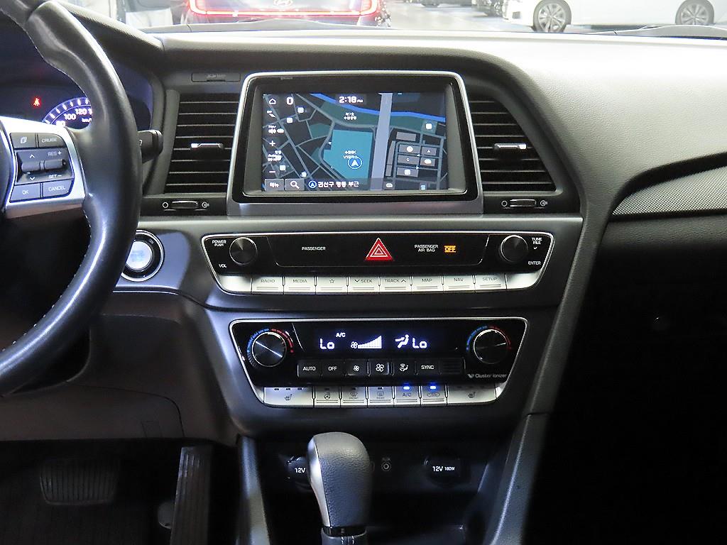 HYUNDAI Sonata - Vista 11