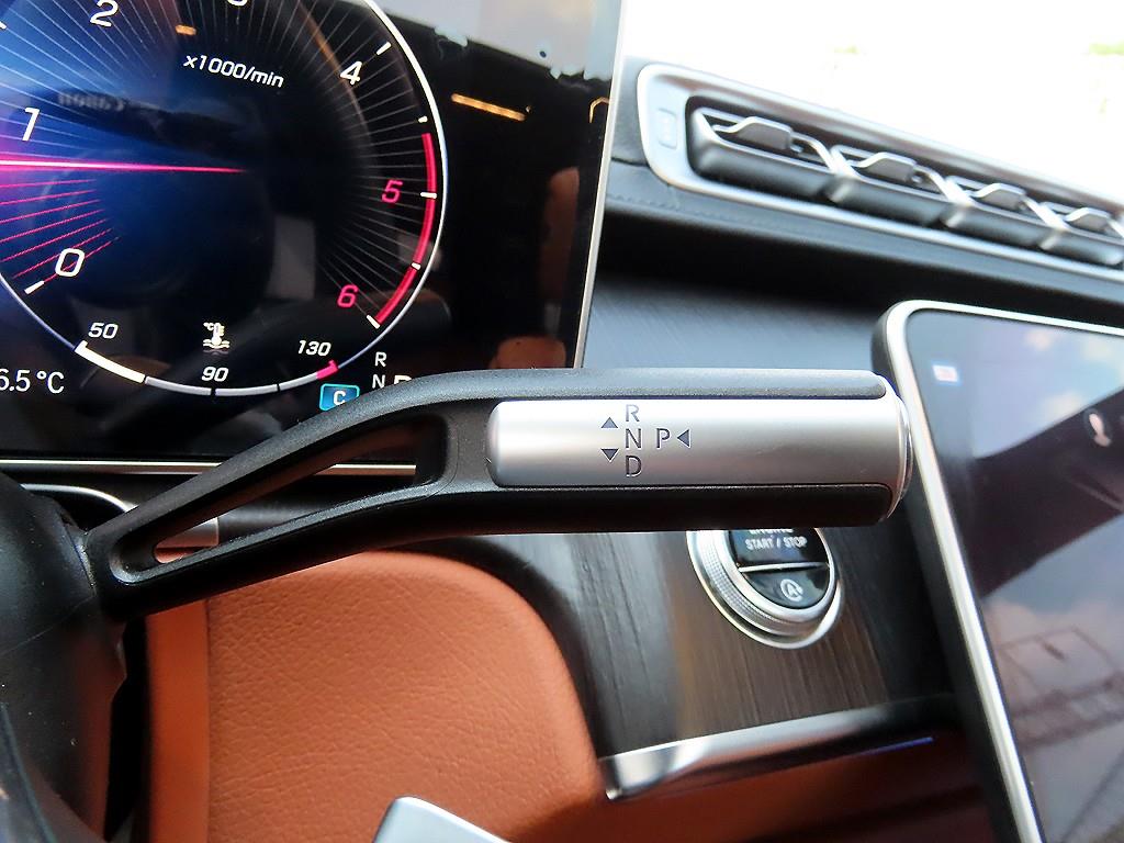 Mercedes Benz S Class - Vista 11