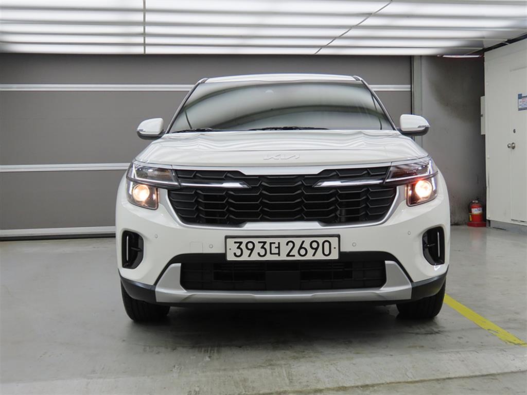 KIA Seltos - Vista 2