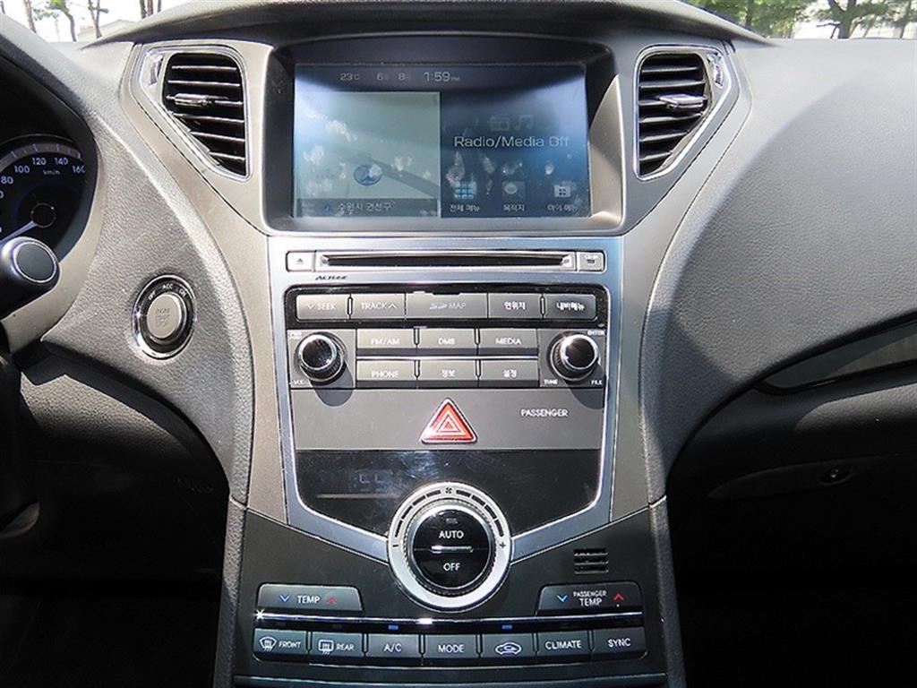 HYUNDAI Grandeur 2015 Negro - Importación desde Corea - HF Imports Iquique - Foto 13