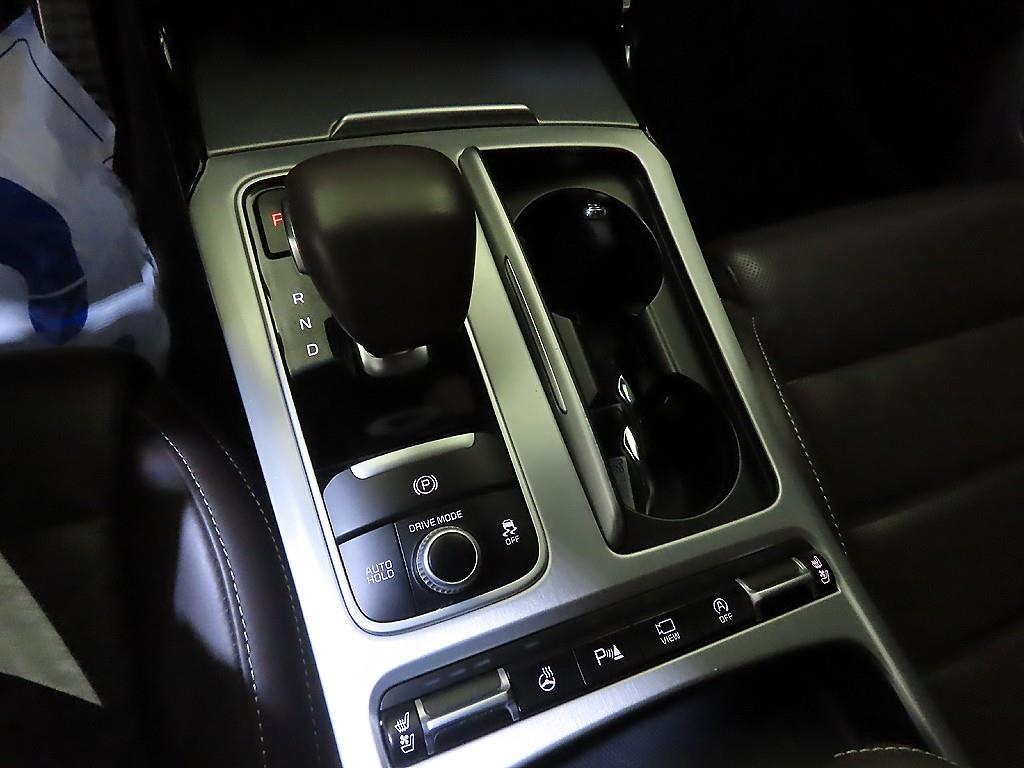 KIA Stinger - Vista 12