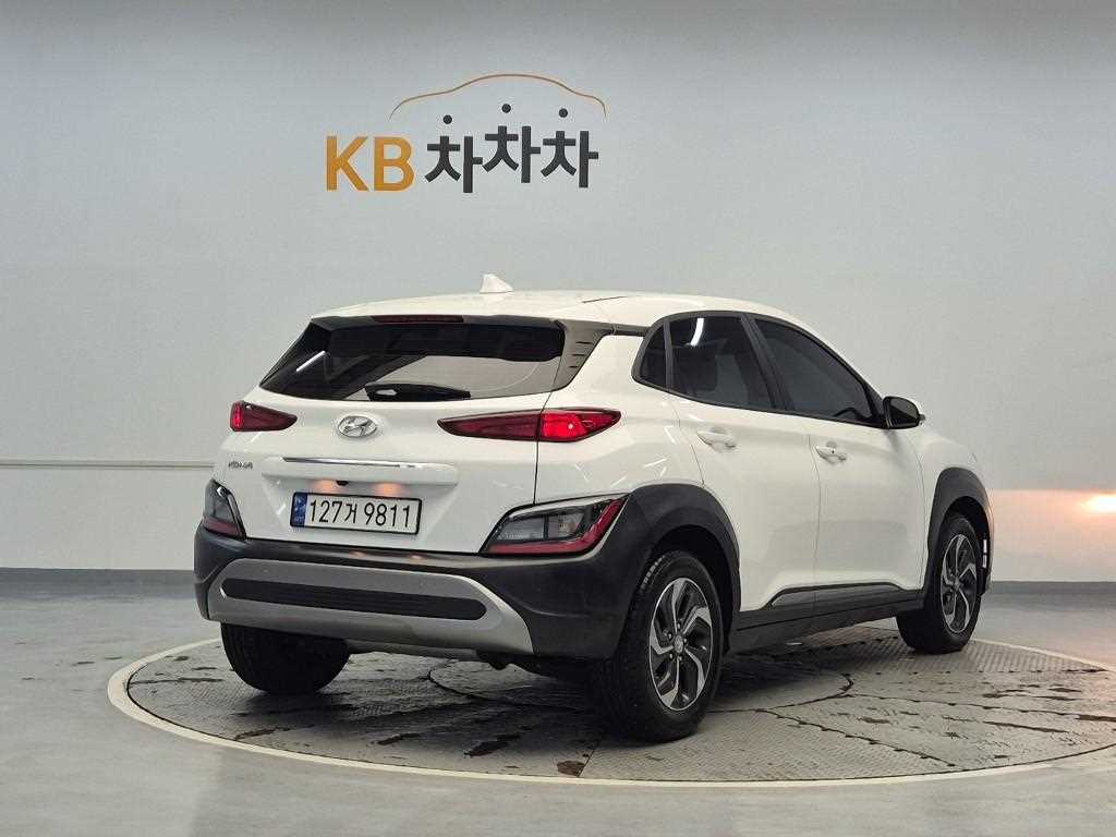 HYUNDAI Kona - Vista 3
