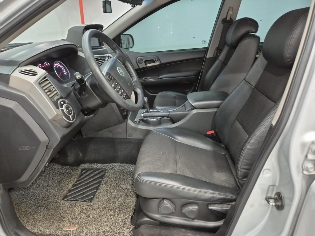 Ssangyong Korando - Vista 11