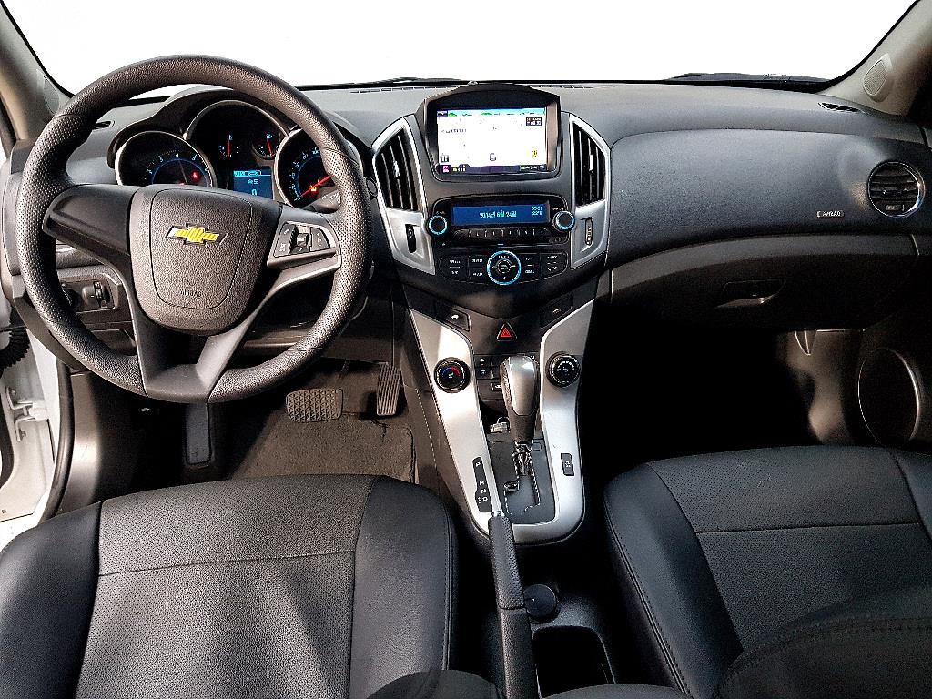 Chevrolet Cruise - Vista 5