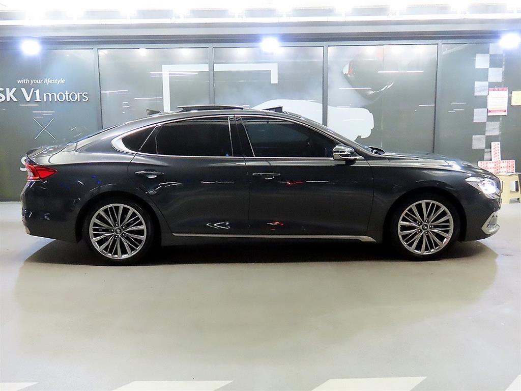 HYUNDAI Grandeur - Vista 3