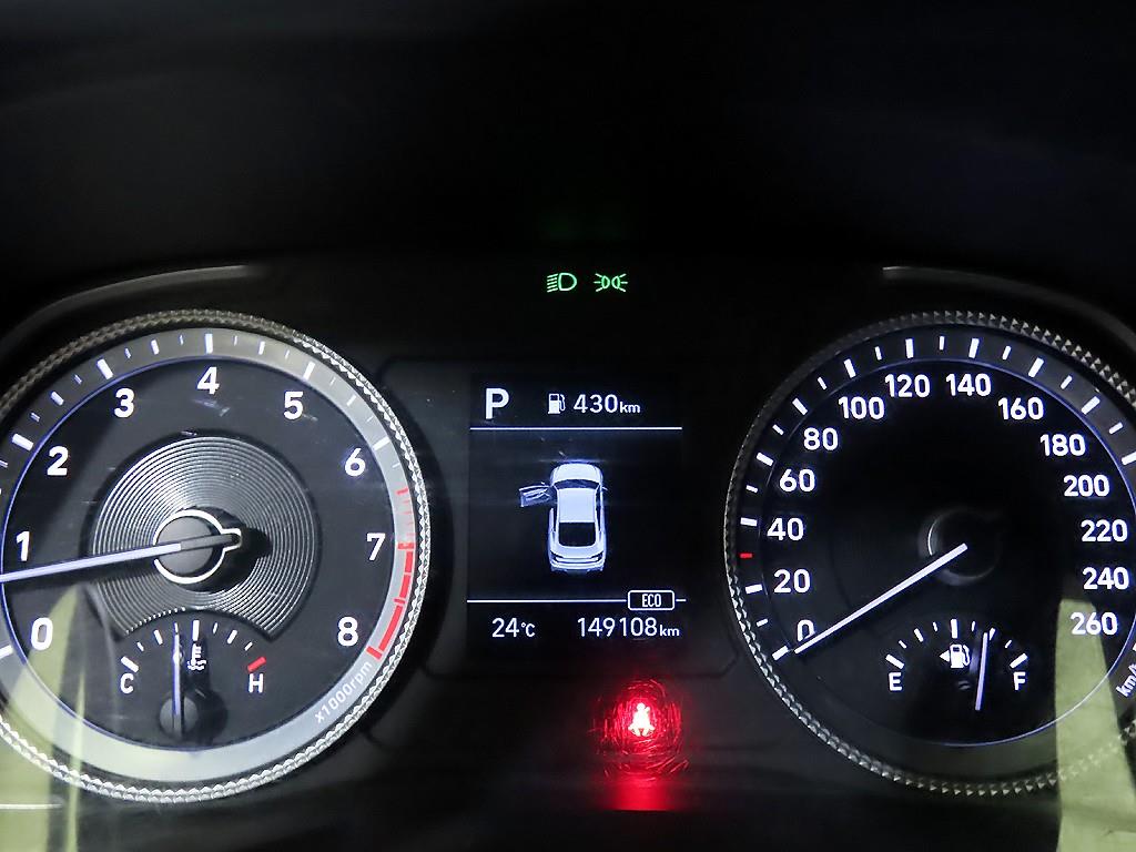HYUNDAI Sonata - Vista 9