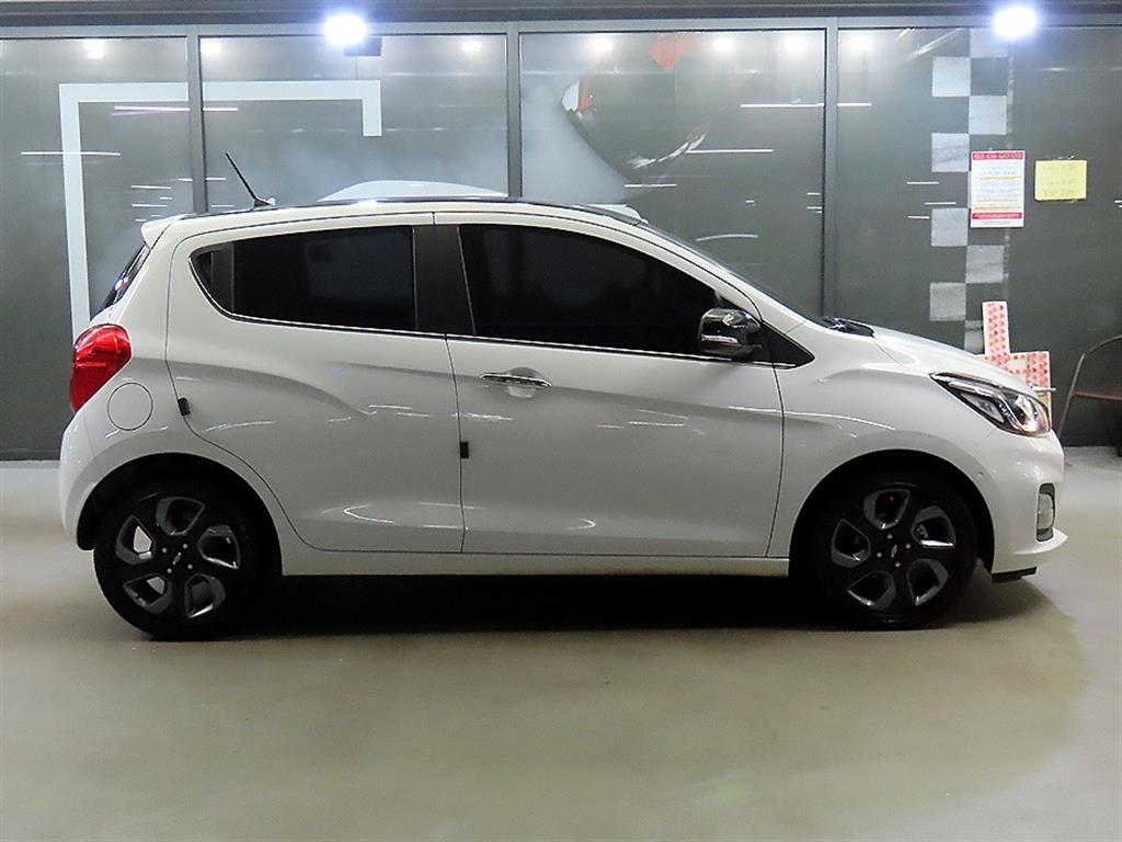 Chevrolet Spark - Vista 3