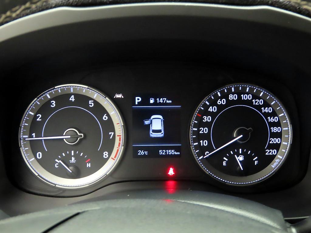 HYUNDAI Venue - Vista 5