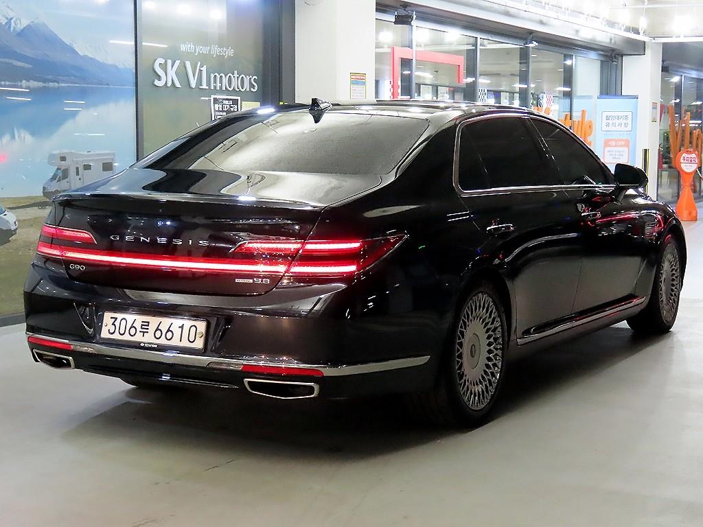 Genesis G90 - Vista 4