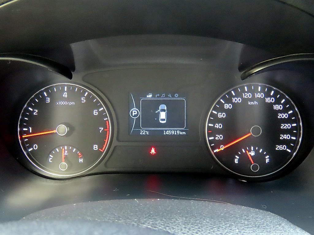 KIA K5 - Vista 9