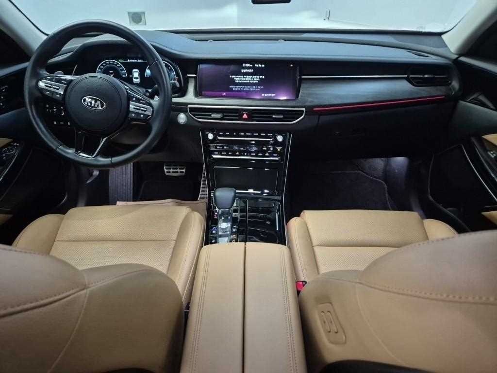 KIA K7 - Vista 7