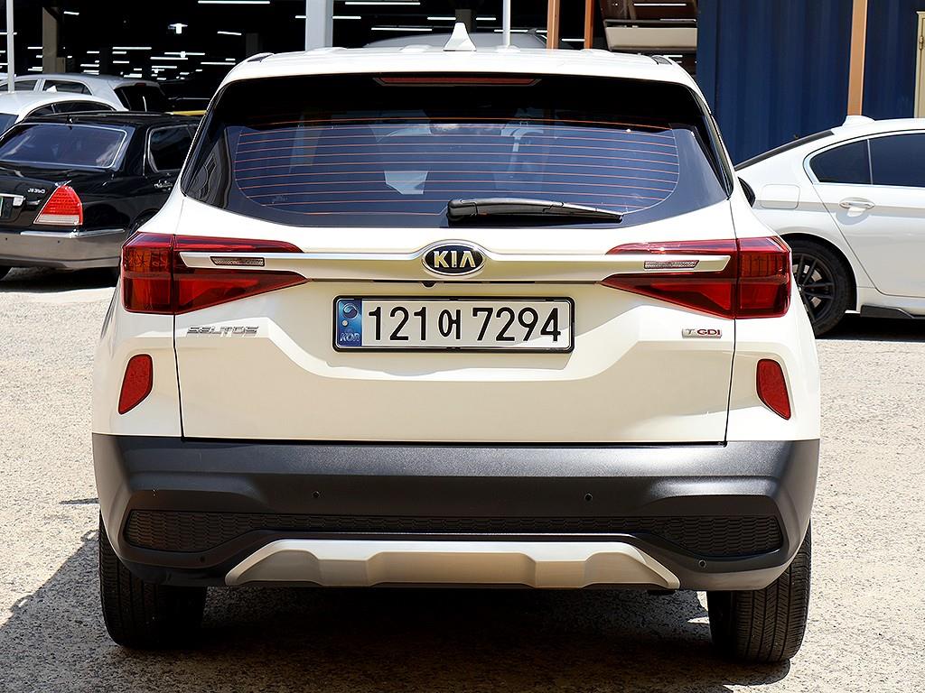 KIA Seltos - Vista 5