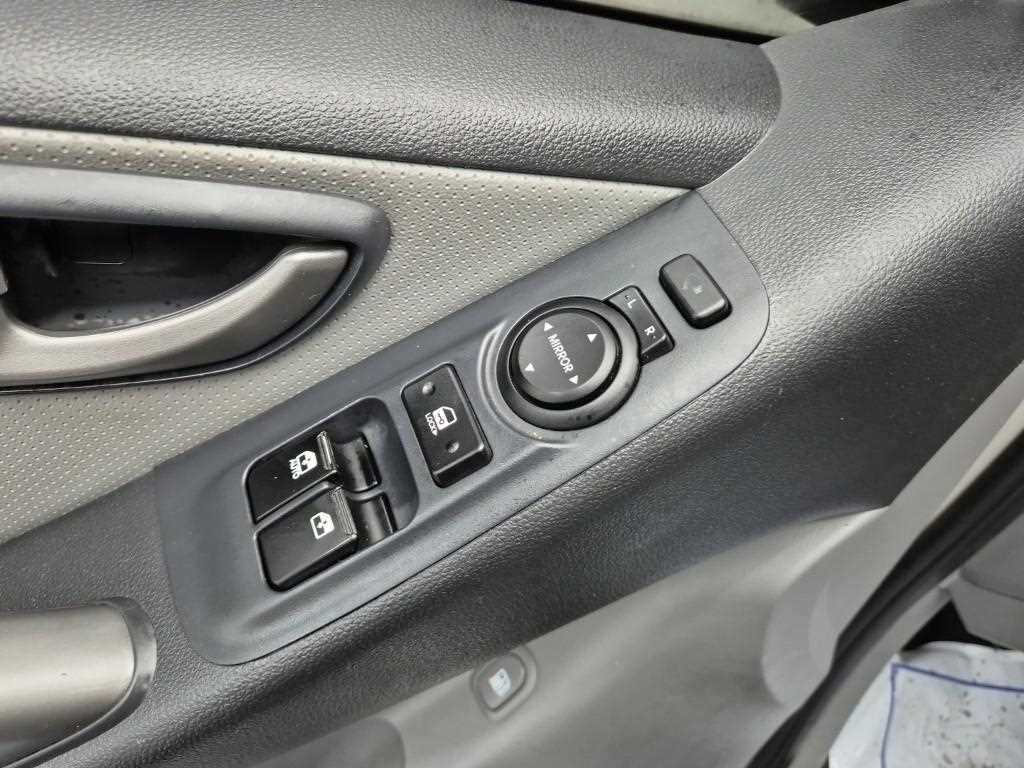 HYUNDAI Starex 2019 Blanco - Importación desde Corea - HF Imports Iquique - Foto 15
