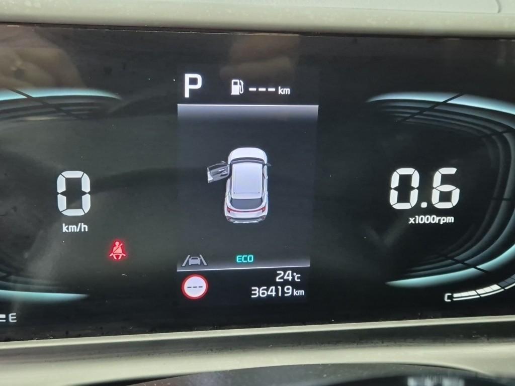 KIA Seltos - Vista 6