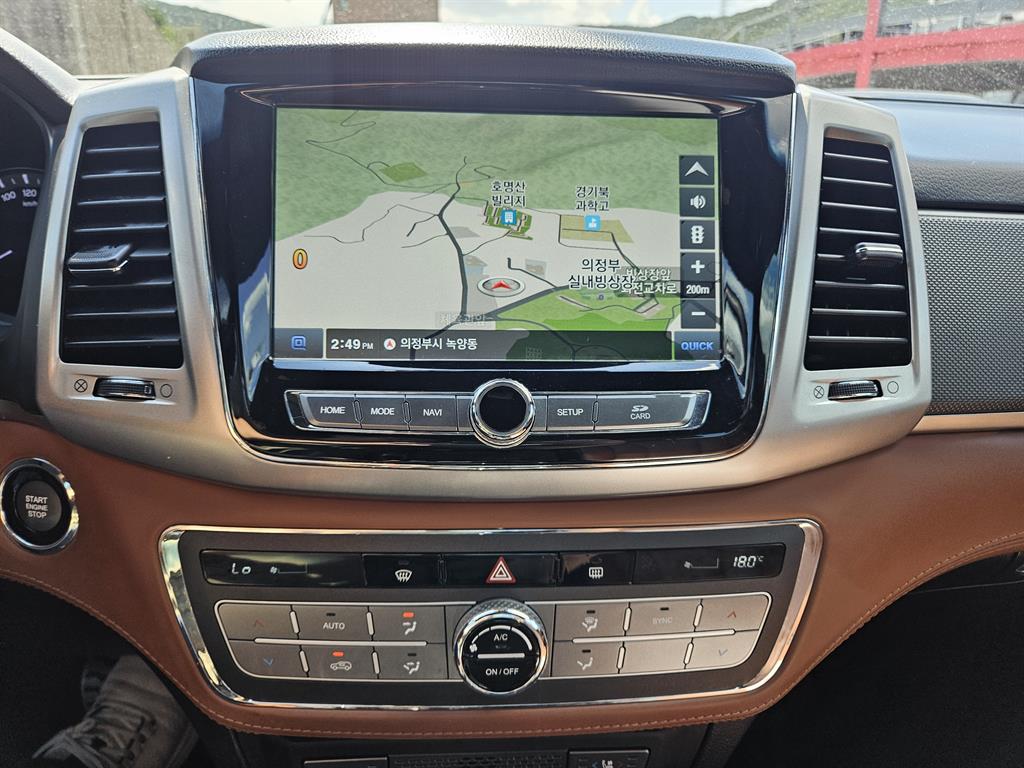 Ssangyong Rexton - Vista 7