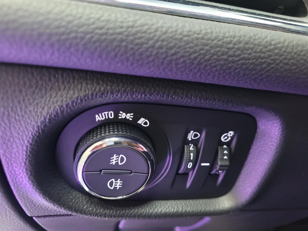 Chevrolet Cruise - Vista 11