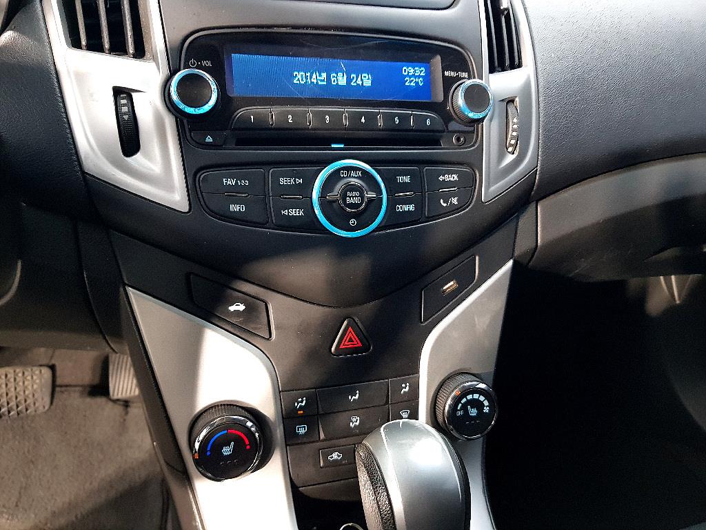 Chevrolet Cruise 2016 Negro - Importación desde Corea - HF Imports Iquique - Foto 14