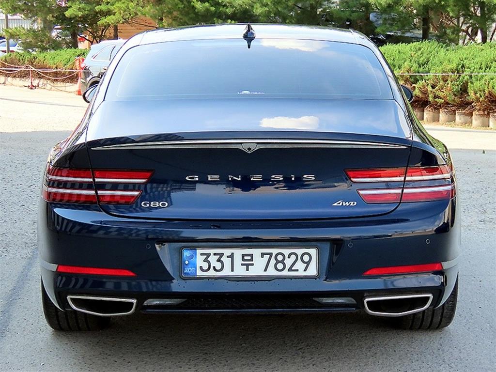 Genesis G80 - Vista 4