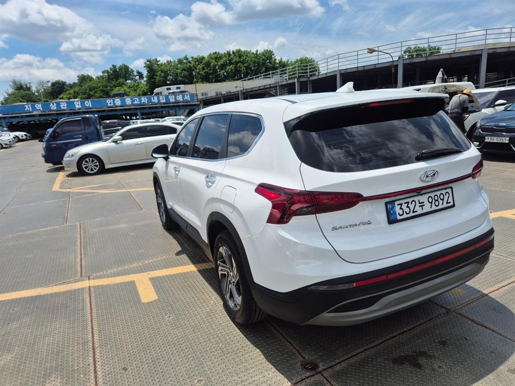 HYUNDAI Santa Fe - Vista 6