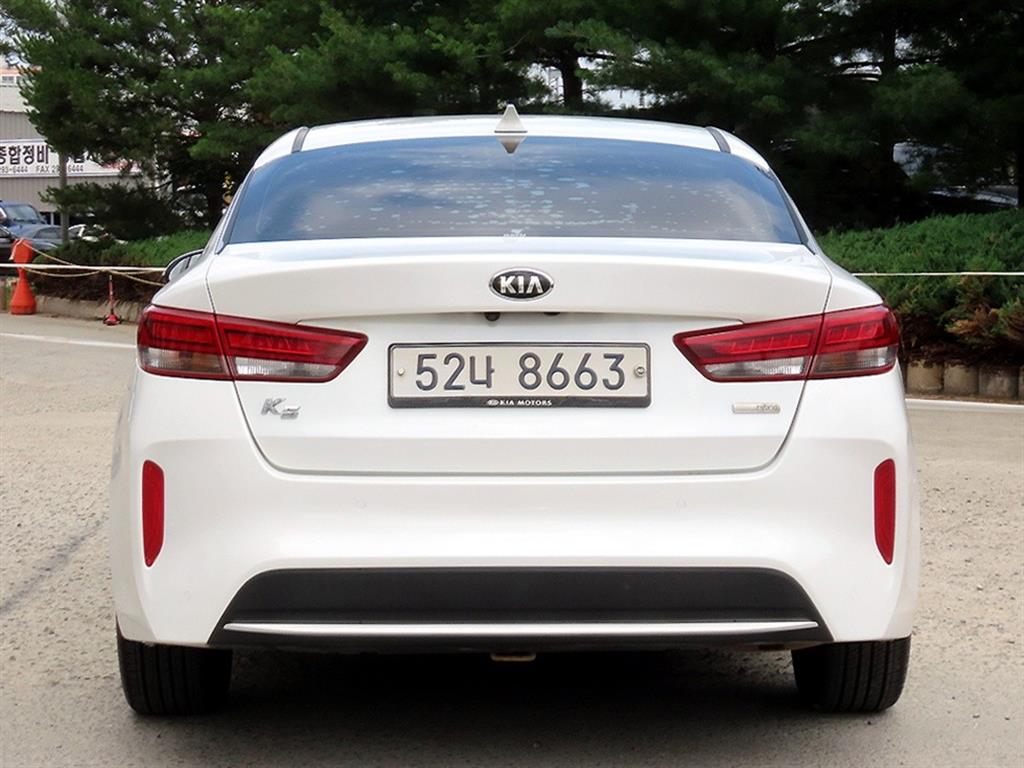 KIA K5 - Vista 4
