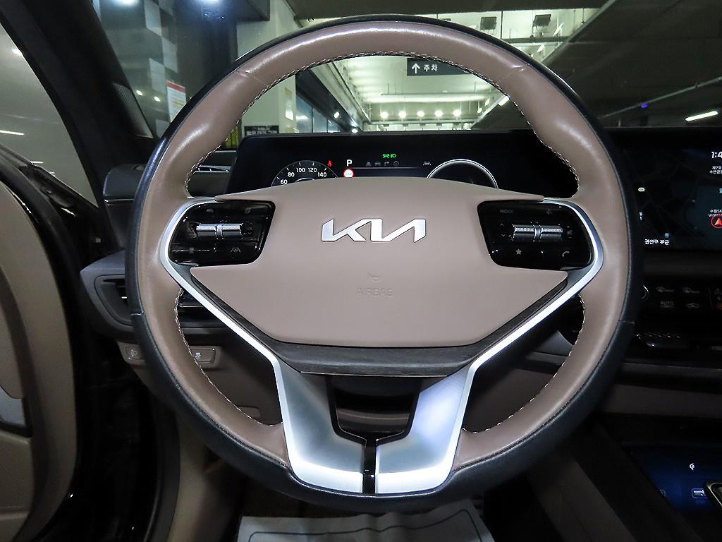 KIA K8 - Vista 8