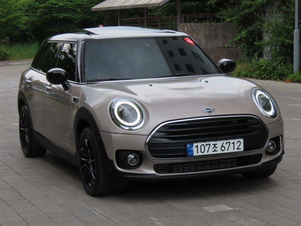 Mini Clubman - Vista 3