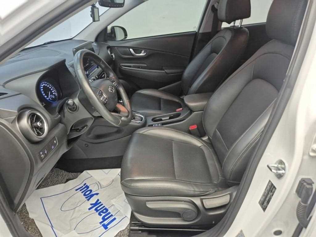 HYUNDAI Kona - Vista 11