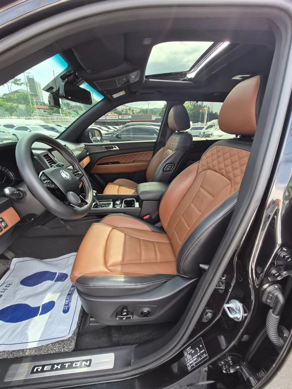 Ssangyong Rexton 2020 Negro - Importación desde Corea - HF Imports Iquique - Foto 15