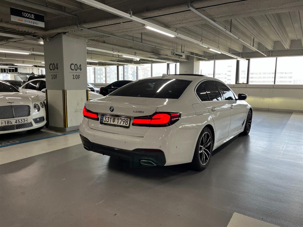 BMW 5 Series - Vista 2