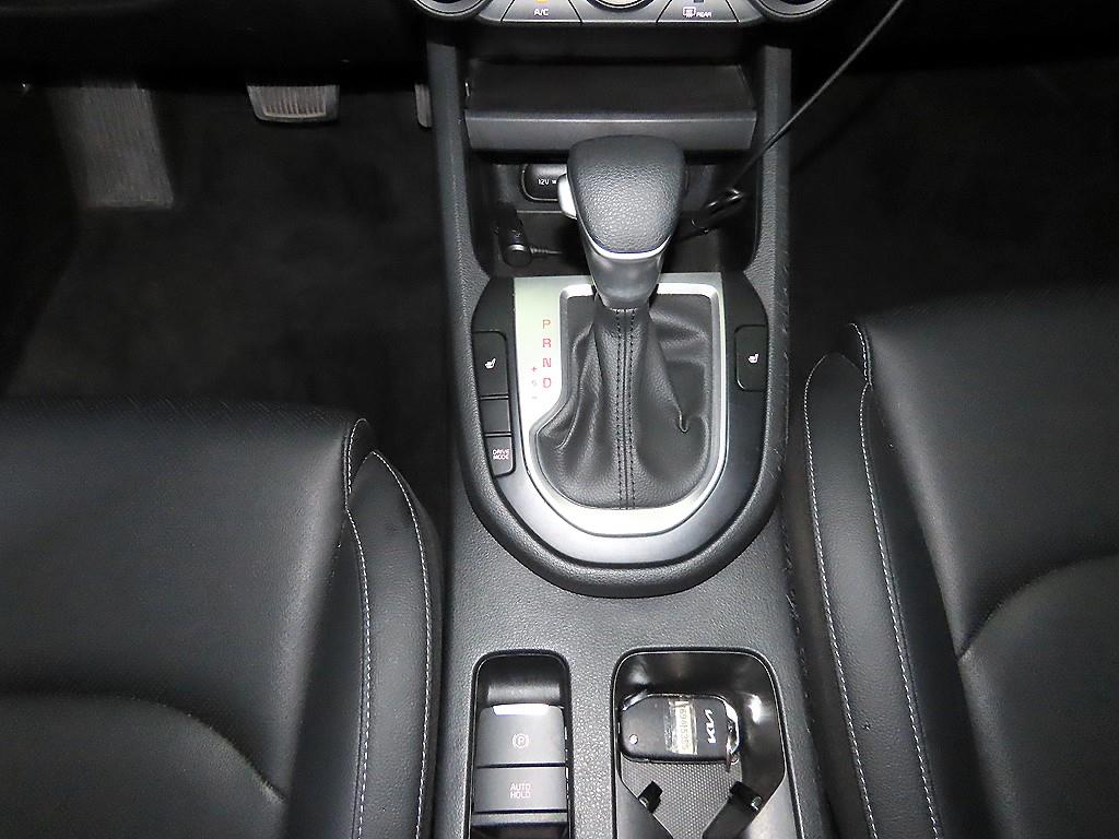 KIA K3 - Vista 12