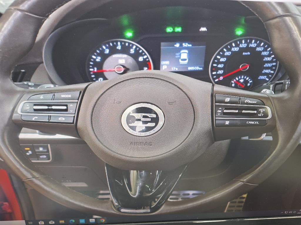 KIA Stinger - Vista 9