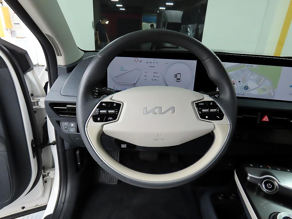 KIA EV6 - Vista 9