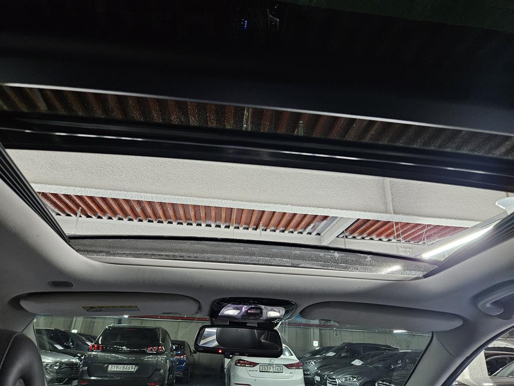 HYUNDAI Grandeur - Vista 7