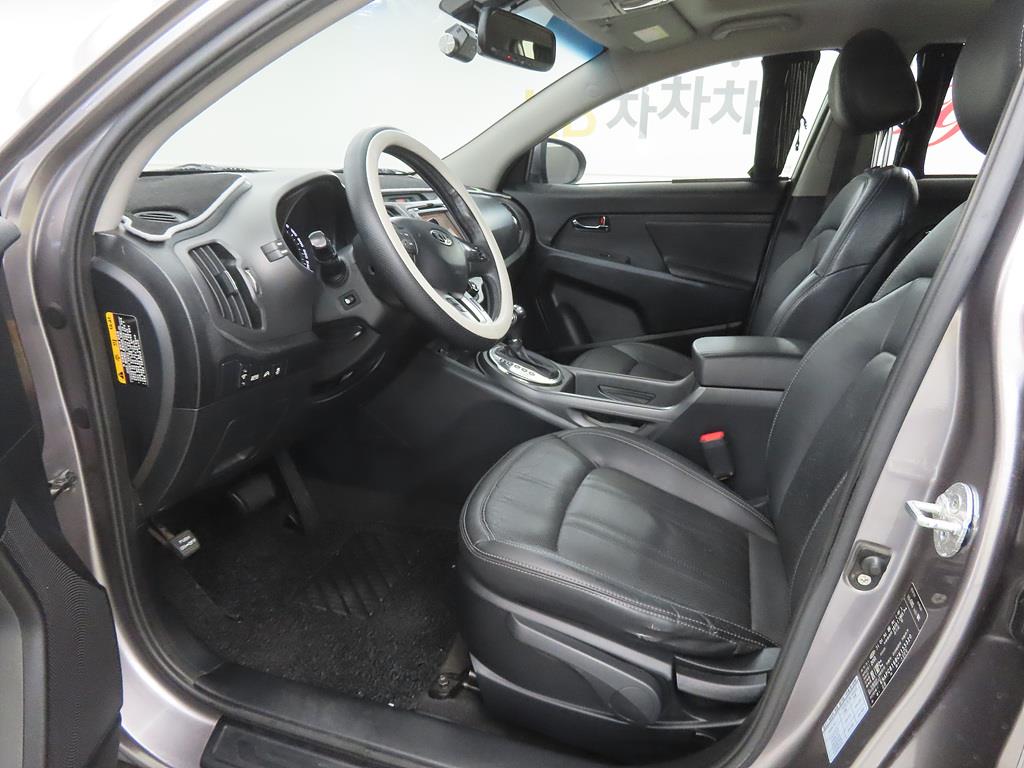 KIA Sportage - Vista 5