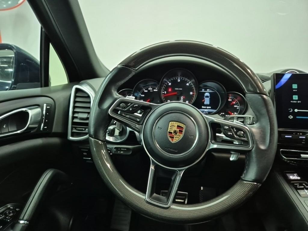 Porsche Cayenne - Vista 12