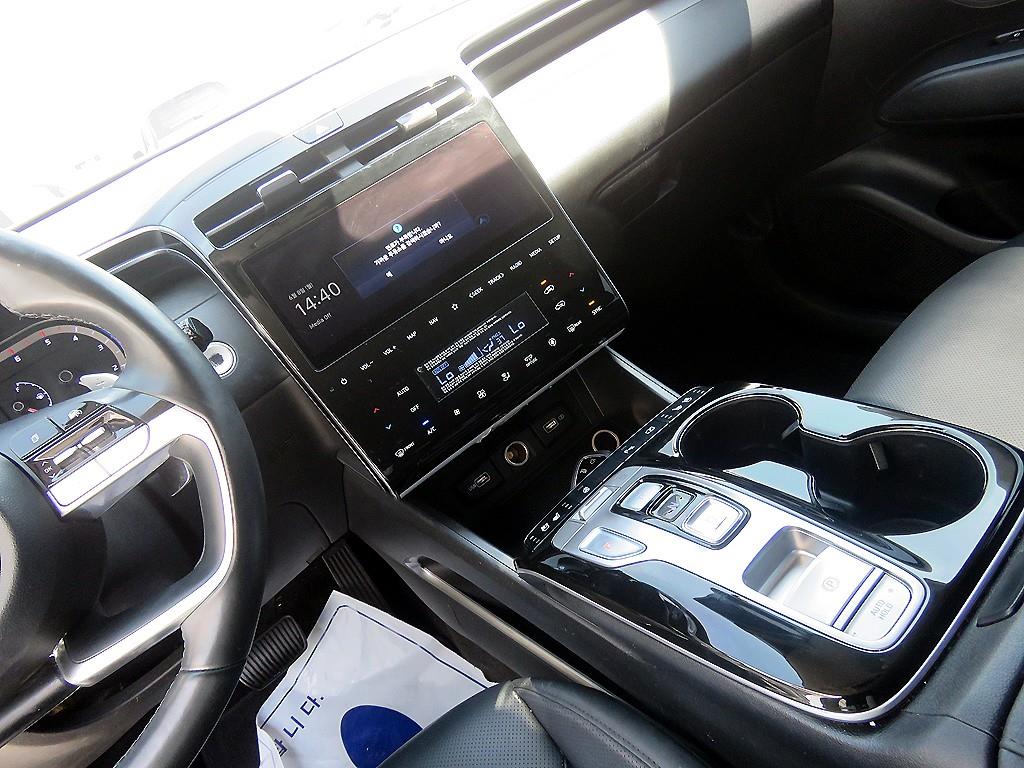 HYUNDAI Tucson - Vista 10