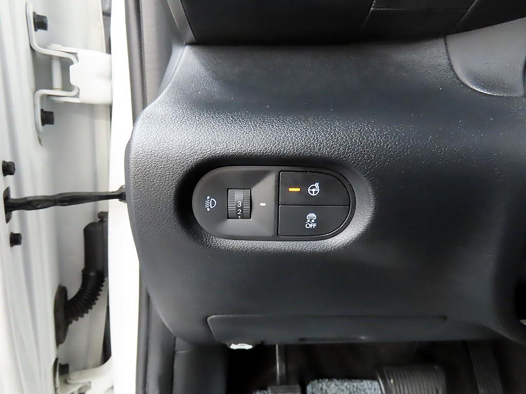 HYUNDAI Casper - Vista 12